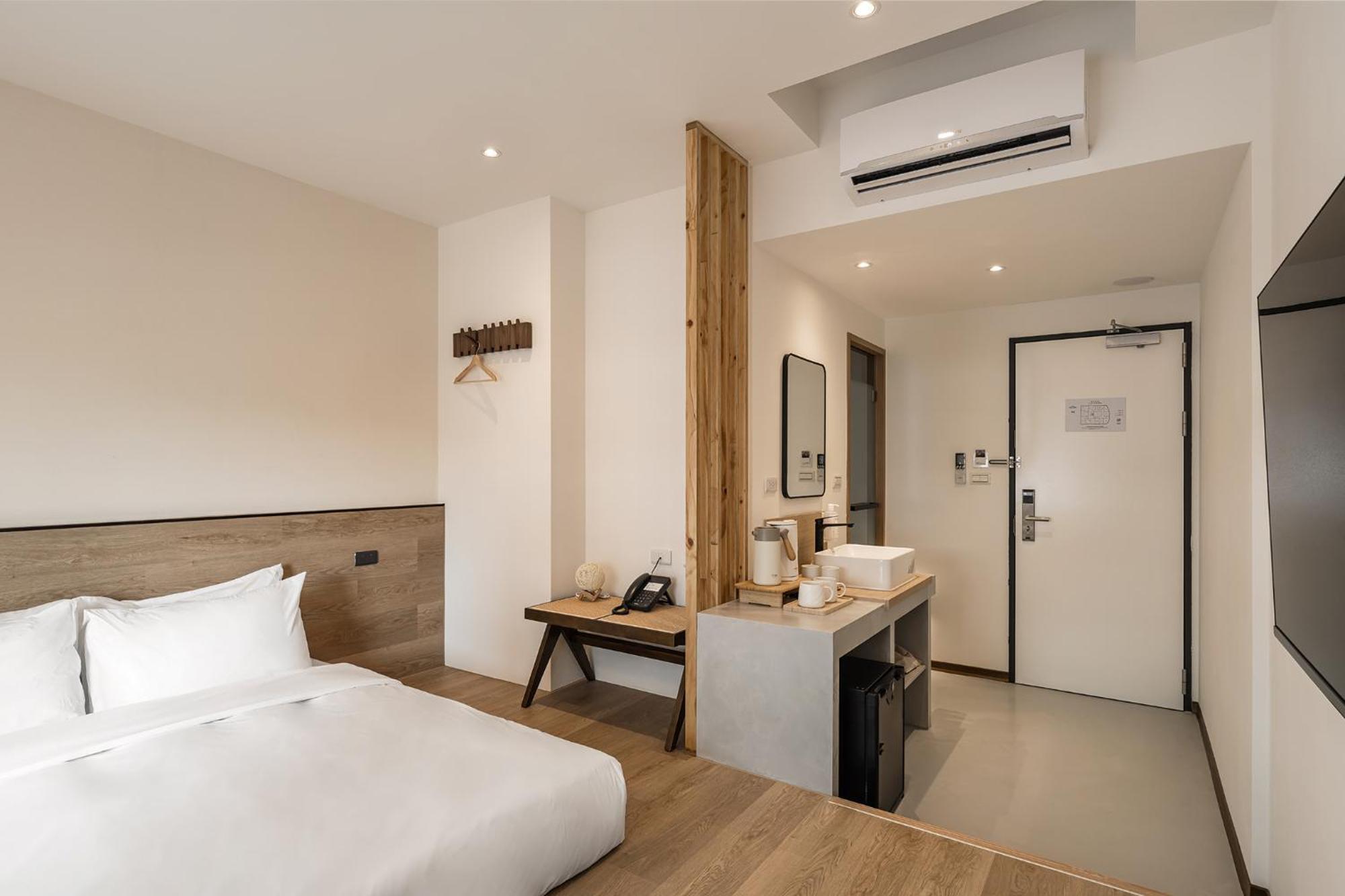 河映宿沐 River Trees Hotel Kaohsiung Exteriör bild